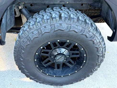 Used 2014 Ford F150 Platinum image 15