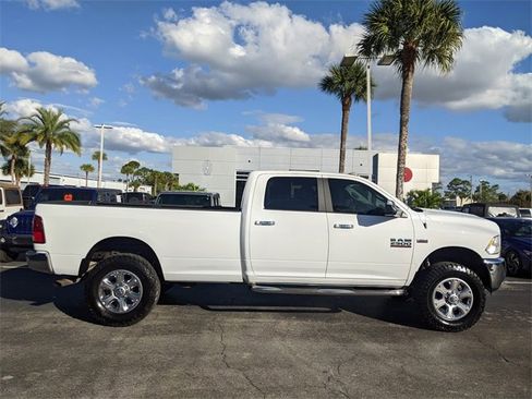 Used 2015 RAM 2500 SLT w/ Luxury Group image 3