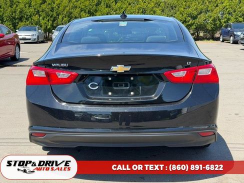 Used 2016 Chevrolet Malibu LT FWD image 4