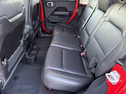 Used 2024 Jeep Wrangler Sahara w/ Technology Group image 21