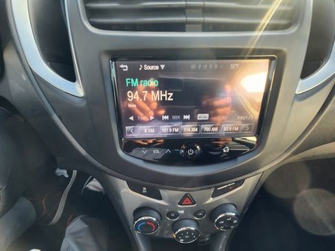 Used 2016 Chevrolet Trax LT image 18