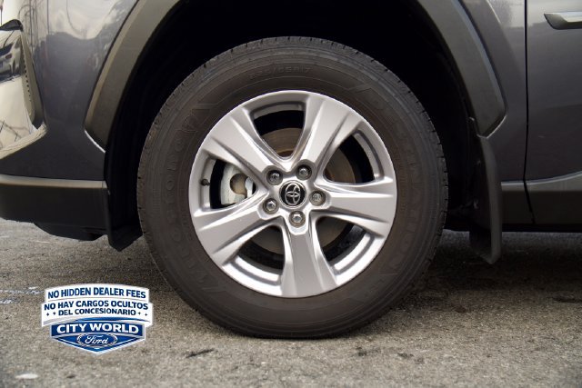 Used 2025 Toyota RAV4 XLE w/ Weather Package AWD/4WD image 8