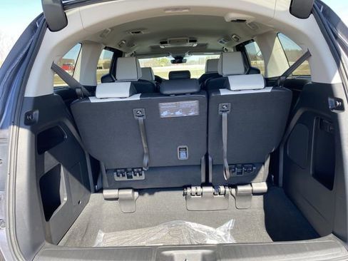 New 2026 Honda Odyssey Elite image 17