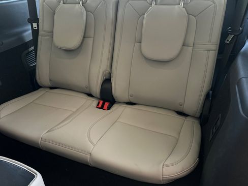 New 2025 Lincoln Aviator Reserve w/ Luxury Package image 14