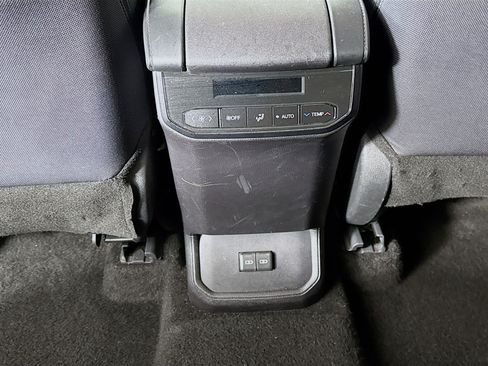Certified 2025 Toyota Highlander LE AWD/4WD image 24
