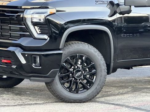 New 2026 Chevrolet Silverado 2500 LT w/ Trail Boss Package image 8