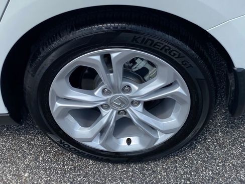 Used 2023 Honda Accord LX image 9