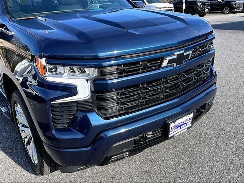 Used 2023 Chevrolet Silverado 1500 RST w/ Convenience Package II image 5