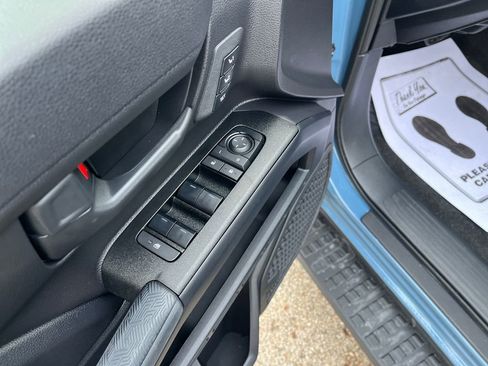 Certified 2025 Toyota 4Runner TRD Off-Road Premium image 15