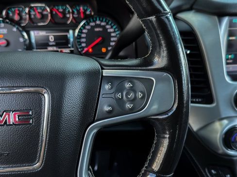Used 2020 GMC Yukon SLT w/ Open Road Package image 30