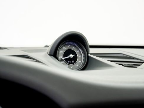 Certified 2021 Porsche 911 Turbo S image 18