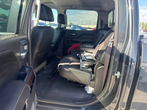 Used 2017 GMC Sierra 1500 SLT w/ SLT Premium Package AWD/4WD image 12