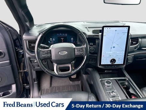 Used 2022 Ford Expedition Platinum AWD/4WD image 31