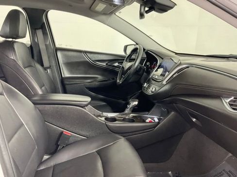 Used 2024 Chevrolet Malibu LT FWD image 21