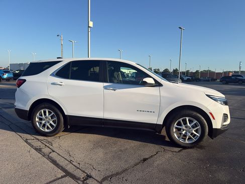 Certified 2023 Chevrolet Equinox LT AWD/4WD image 4