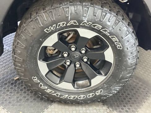 Used 2019 RAM 1500 Rebel w/ Rebel Level 2 Equipment Group AWD/4WD image 14