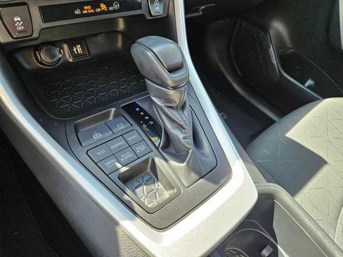 Used 2024 Toyota RAV4 XLE image 34