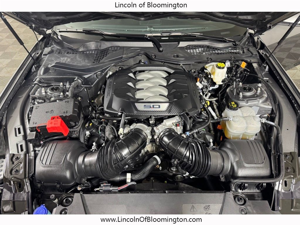 Used 2025 Ford Mustang GT RWD image 25