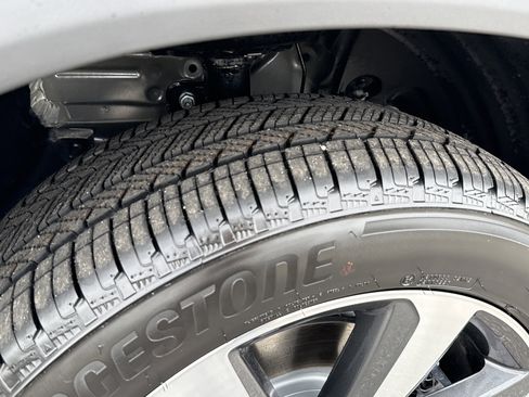 New 2025 Honda Pilot Elite image 12