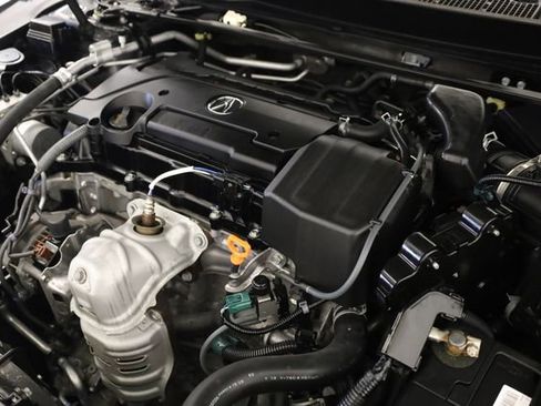 Used 2016 Acura TLX image 9