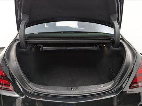 Used 2019 Mercedes-Benz S 450 Sedan image 18