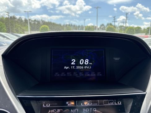 Used 2015 Honda Pilot Touring image 24