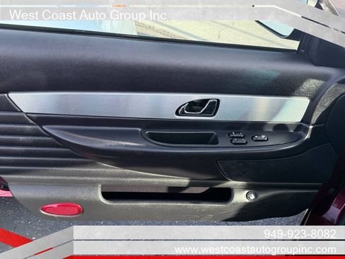 Used 2004 Ford Thunderbird Deluxe RWD image 20
