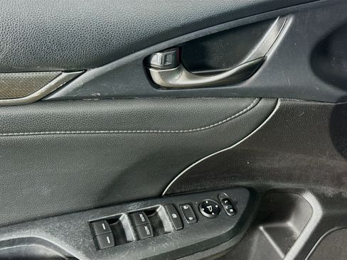 Used 2017 Honda Civic EX-L image 24
