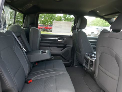 New 2026 RAM 1500 Big Horn AWD/4WD image 13