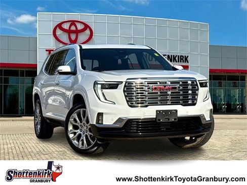 Used 2025 GMC Acadia Denali w/ Super Cruise Package image 1