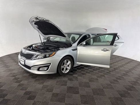 Used 2015 Kia Optima LX image 12