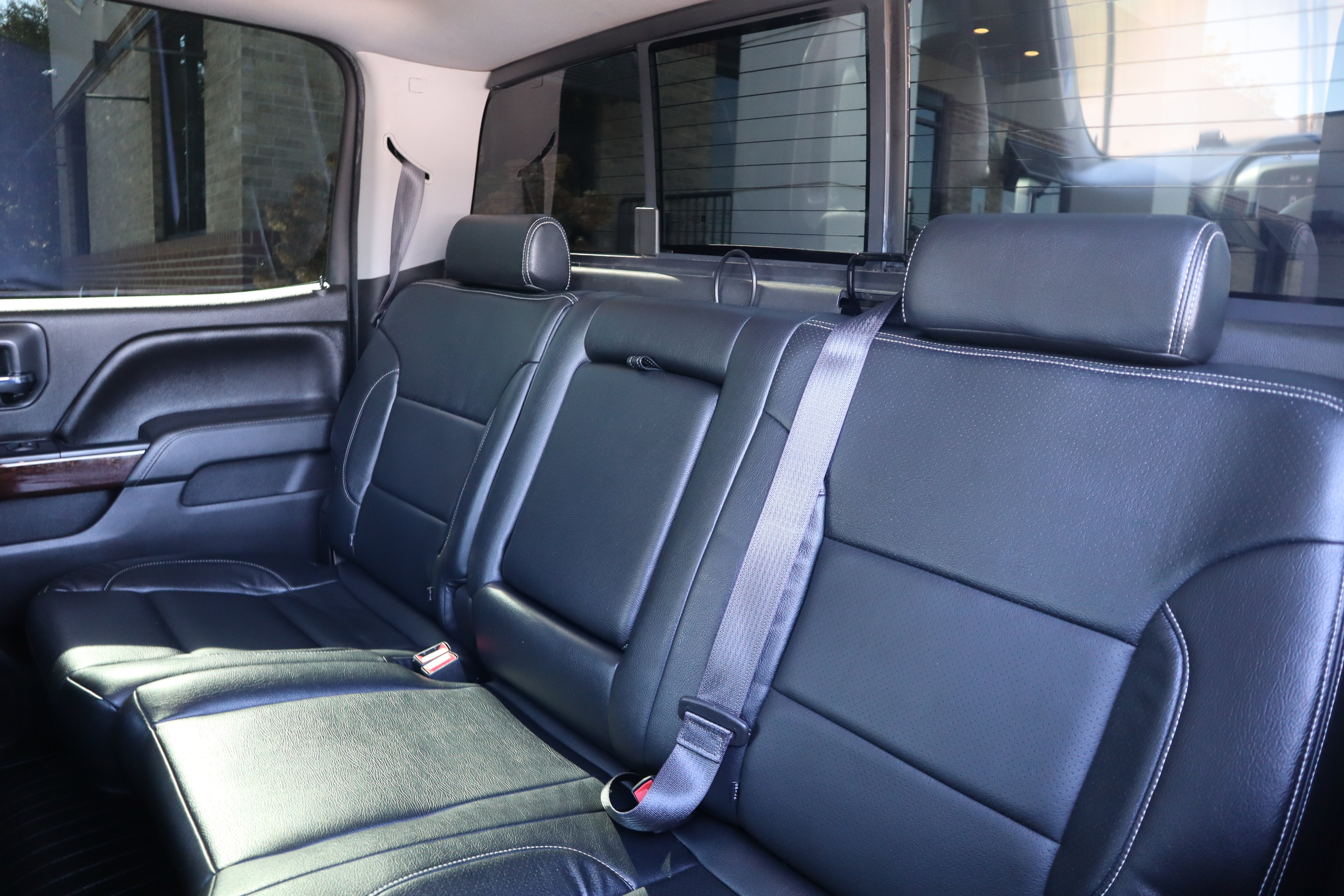 Used 2016 GMC Sierra 1500 SLE w/ SLE Value Package AWD/4WD image 25