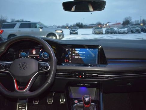 Used 2024 Volkswagen GTI Autobahn image 36