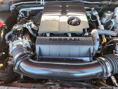 Used 2023 Nissan Frontier SV w/ SV Convenience Package image 30