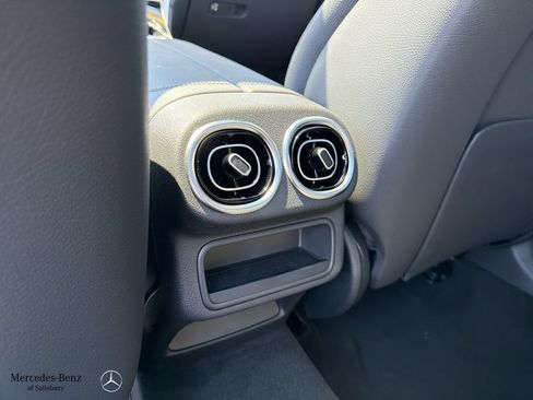 New 2026 Mercedes-Benz GLC 300 4MATIC image 16