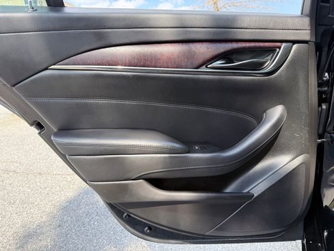 Used 2017 Cadillac CTS Sedan w/ Seating Package RWD image 43