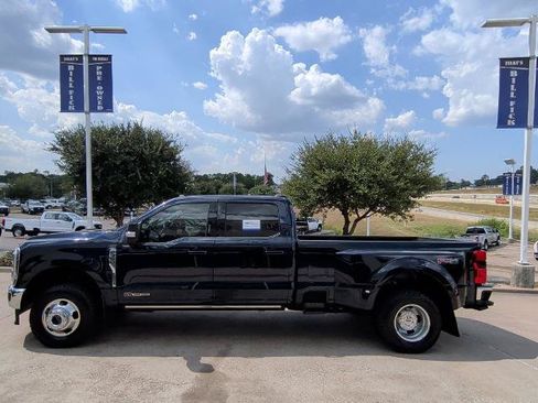 Certified 2024 Ford F350 Lariat w/ FX4 Off-Road Package AWD/4WD image 6