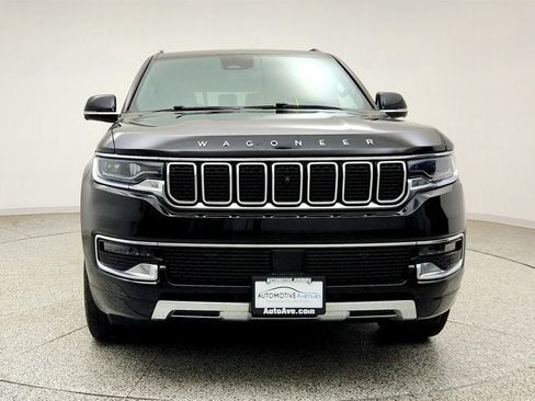 Used 2023 Jeep Wagoneer Series III w/ Convenience Group I AWD/4WD image 2