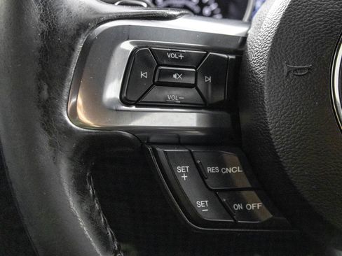 Used 2018 Ford Mustang Coupe w/ Equipment Group 101A RWD image 23