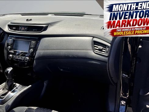 Used 2019 Nissan Rogue S AWD/4WD image 24