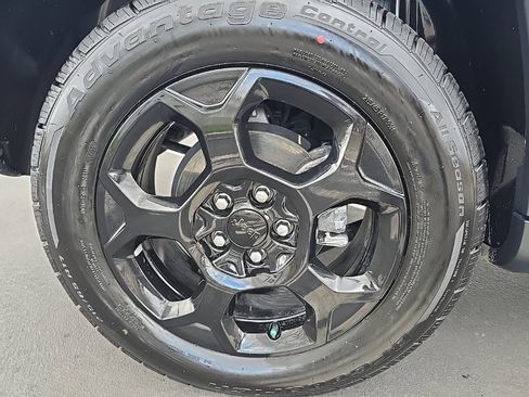 Used 2023 Jeep Compass Trailhawk w/ Trailhawk Elite Group image 4