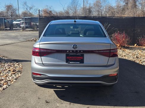 New 2026 Volkswagen Jetta Sport FWD image 4