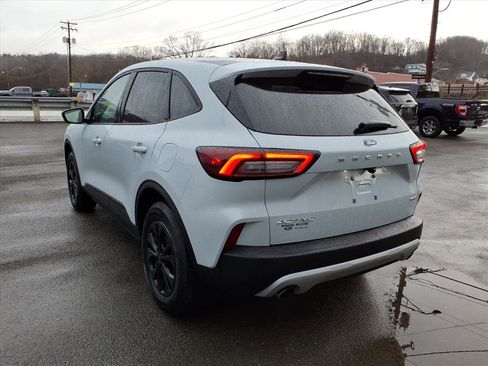 New 2025 Ford Escape Active image 3