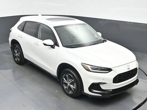 Used 2024 Honda HR-V EX-L image 35