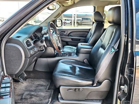 Used 2011 GMC Sierra 2500 Denali AWD/4WD image 15