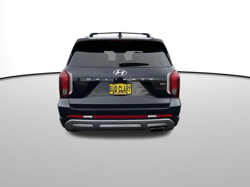 Used 2023 Hyundai Palisade SEL image 5