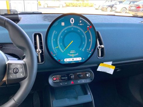 Certified 2025 MINI Cooper Countryman S w/ Comfort Package Max image 7