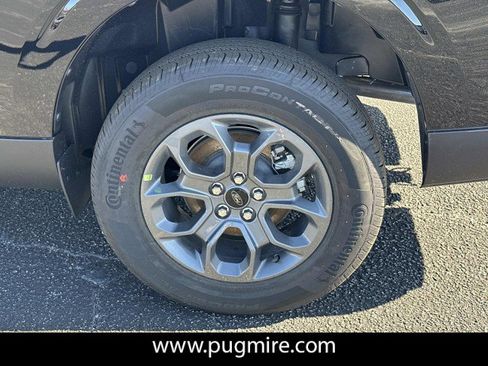 New 2025 Ford Maverick XLT image 19