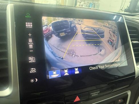 Used 2016 Honda Pilot EX-L image 16