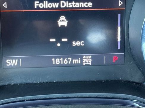 Used 2023 Buick Encore GX Select w/ Sport Touring Package image 42